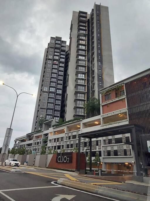The Clio 2 Residences, Beside Ioi City Mall, Opposite Hospital Serdang, Beside Uniteen And Upm, Putrajaya Zewnętrze zdjęcie