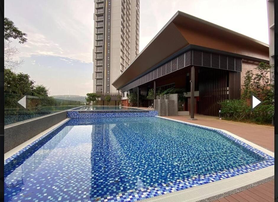 The Clio 2 Residences, Beside Ioi City Mall, Opposite Hospital Serdang, Beside Uniteen And Upm, Putrajaya Zewnętrze zdjęcie